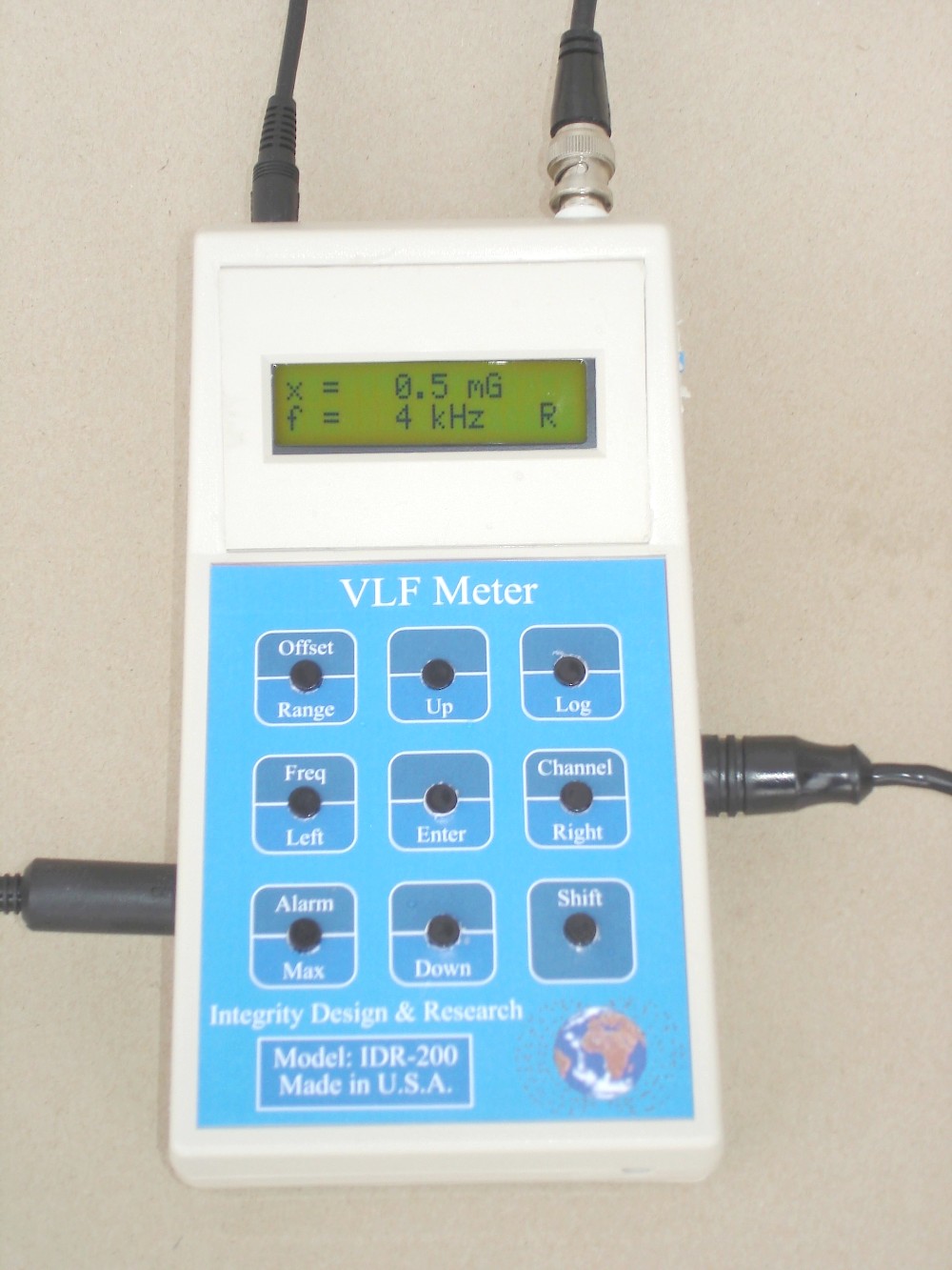 A picture of IDR-200 : VLF Gaussmeter